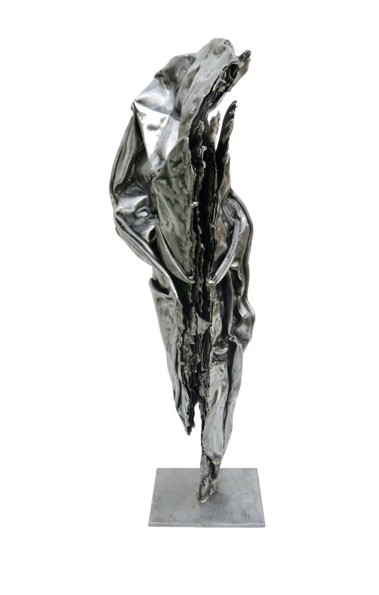 sculpture baril métal